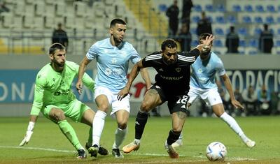 "Qarabağ" beşinə "hə", beşinə "yox" dedi -