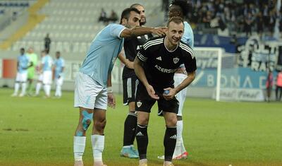 "Qarabağ" beşinə "hə", beşinə "yox" dedi -