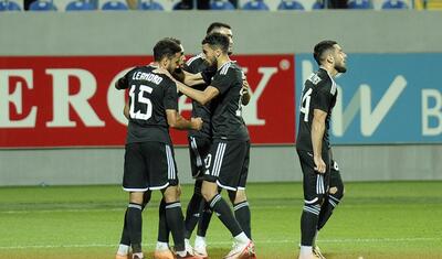 "Qarabağ" beşinə "hə", beşinə "yox" dedi -