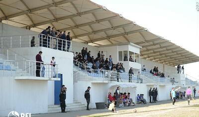 Şəkili futbolçudan bir gözəl qol -