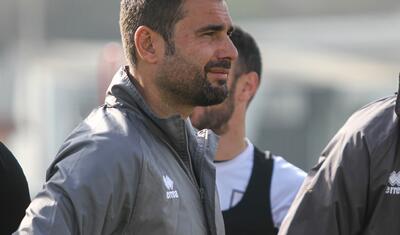 "Neftçi"nin isveçli yeni idman direktoru komanda ilə tanış oldu -