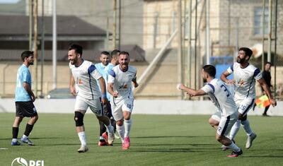 Azərbaycanda belə qolları vura bilməyənlər var -