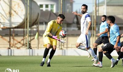 Azərbaycanda belə qolları vura bilməyənlər var -