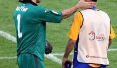 “Neftçi”nin baş məşqçisindən hər kəsdə maraq doğuran PAYLAŞIM -
