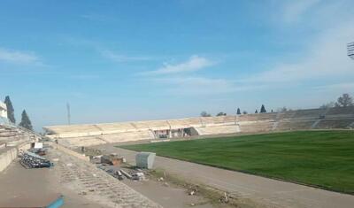 Azərbaycanın ən böyük ikinci şəhərində stadionu sökməyə başladılar -