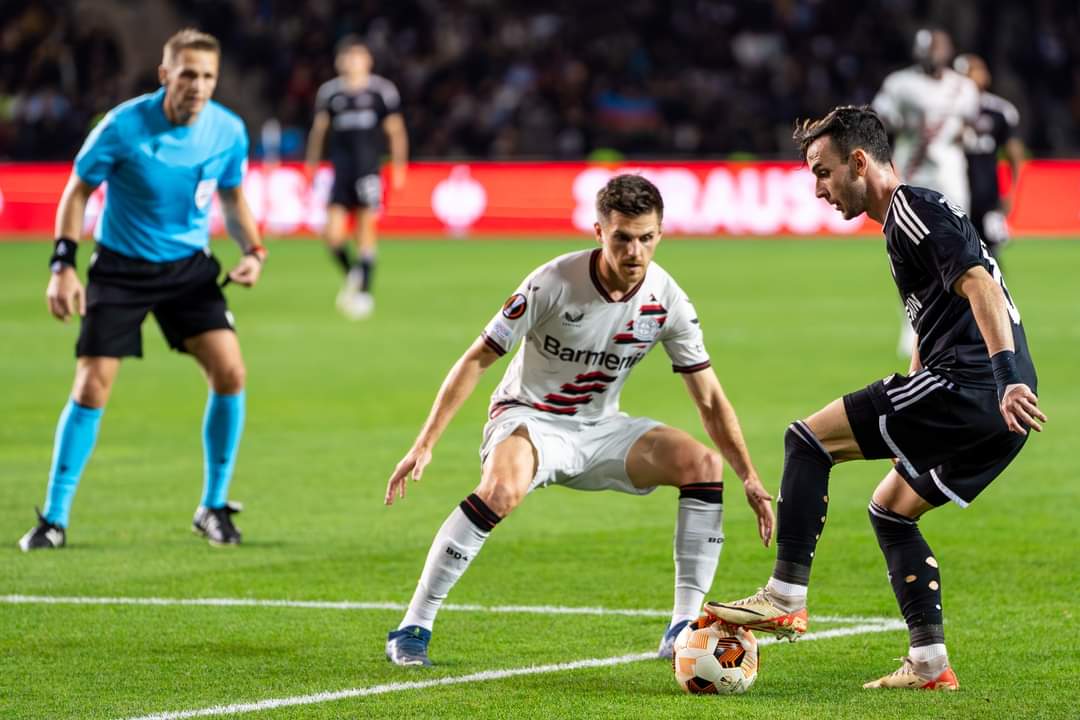 İngiltərəli hakimlərin "Qarabağ"ın oyununda verdiyi ÖNƏMLİ MESAJ