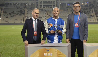 Nazir 5 nəfəri yola saldı, Ruslan Abışov orada olmadı -