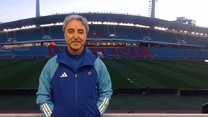 "O, başından böyük qələt edib, özbaşına deyil"