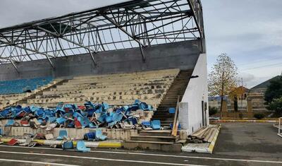 12 il əvvəl bu rayonda tikilmiş stadionu indi necə sökürlər? -