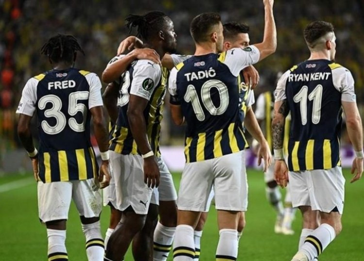 "Fənərbaxça" Danimarkaya 7 itki ilə yollandı