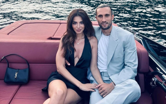Aktrisa sevgilisi ilə toy etməyə hazırlaşan məşhur futbolçu ilk dəfə FOTO paylaşdı