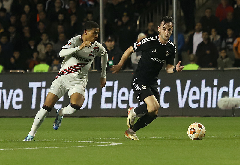 “Qarabağ”da iki futbolçunun başı üzərində “qara buludlar” dolaşır