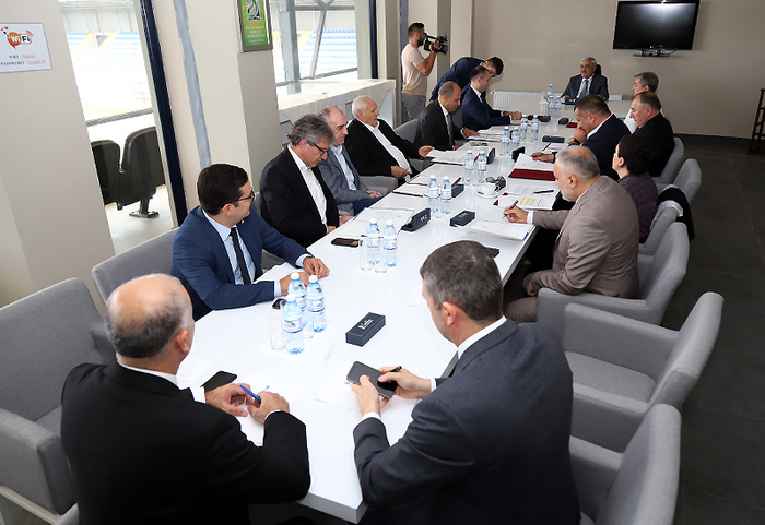Millinin yeni baş məşqçisi ilə bağlı AFFA-dan ŞOK QƏRAR! - SON DƏQİQƏ