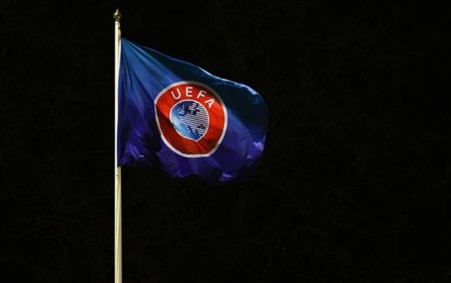 UEFA AFFA-dan 5000 "tutdu", baş məşqçiyə xəbərdarlıq etdi