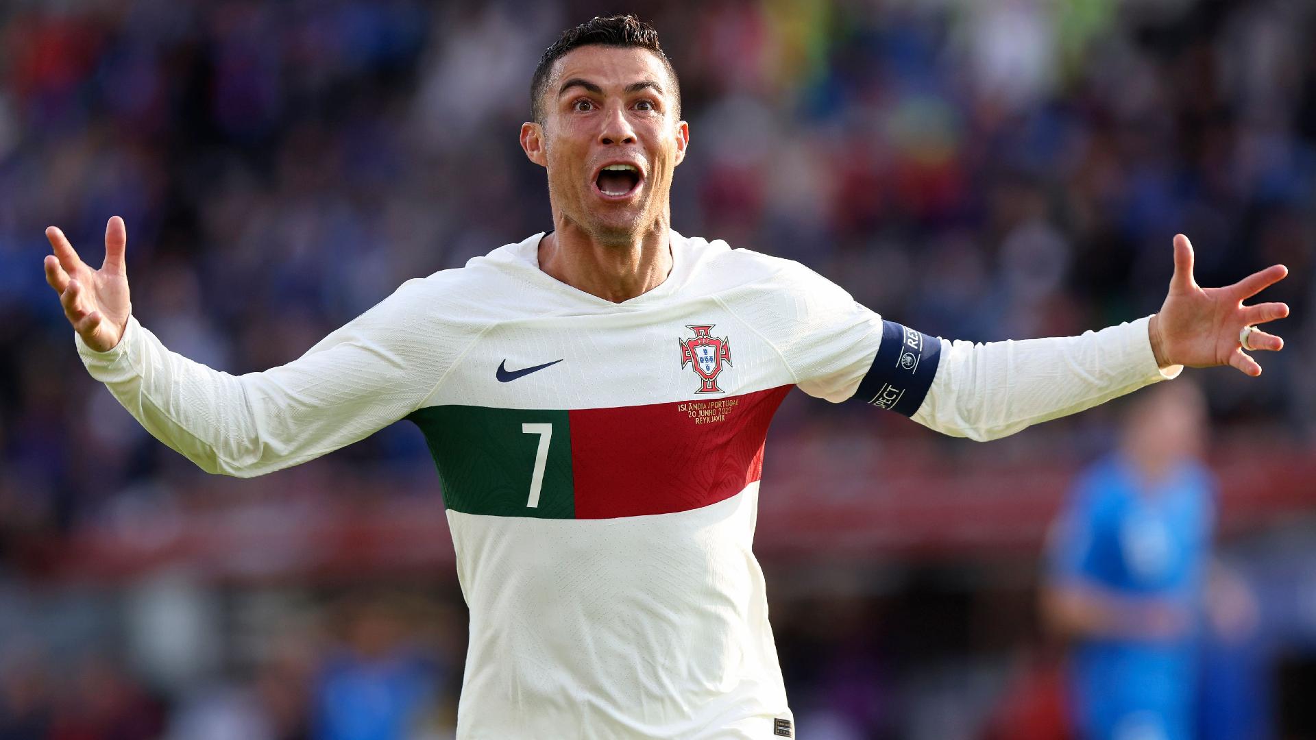 2023-cü ildə ən çox gəlir əldə edən futbolçular - Ronaldo 260 milyon qazanıb