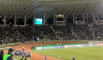 Azarkeşlər tarix yazmaq üçün Respublika stadionuna axın etdi -