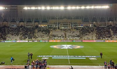 Azarkeşlər tarix yazmaq üçün Respublika stadionuna axın etdi -