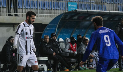"Neftçi" bir istəyinə dörd dəfə çatdı -