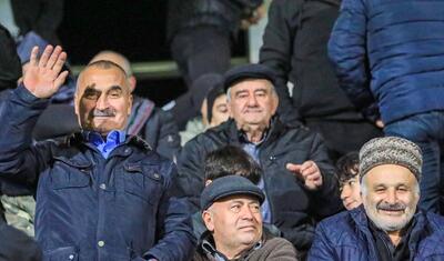 Juninyonun "Qarabağ"ı -  Qəsəbədən