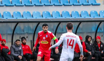 Premyer Liqanın iki komandası darıxmağa qoymadı -