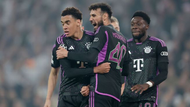 “Bayern” ardıcıl 65-ci ev oyununda qol vurdular