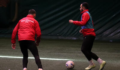 Qəbələyə qar yağdı, "Araz-Naxçıvan" qapalı məkana üz tutdu -