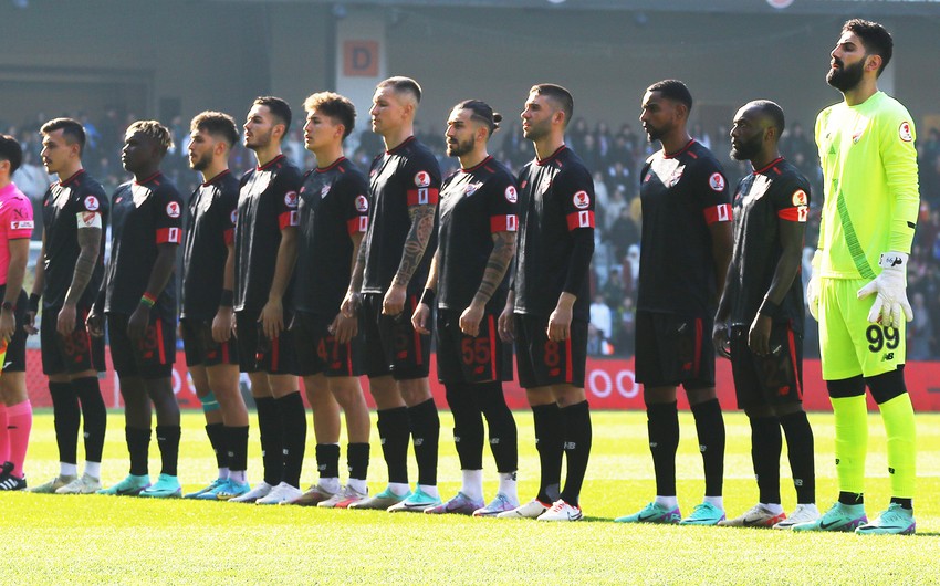 Azərbaycanlı futbolçunun yeni komandası kubokla vidalaşdı
