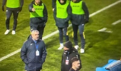 Premyer Liqa klubunun baş məşqçisi hakimə necə təzyiq göstərdi? -