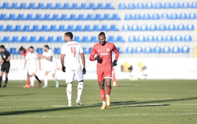 "Özüm vurmaq istədim, amma baş məşqçimiz dedi ki..."