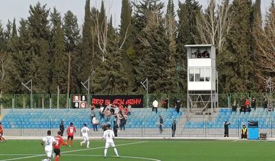 Tovuzda gərgin anlar - Bir nəfər stadiondan uzaqlaşdırıldı: