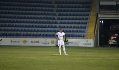 "Neftçi"ni "soyuq duş"a "qonaq" edən əl -