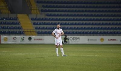 "Neftçi"ni "soyuq duş"a "qonaq" edən əl -