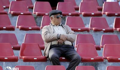 Ordu futbolçuları qızları stadionda görüncə…