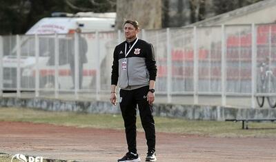 Ordu futbolçuları qızları stadionda görüncə…