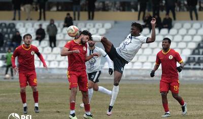 Rayonda qol vuran futbolçunu yerə yıxıb, sonra…