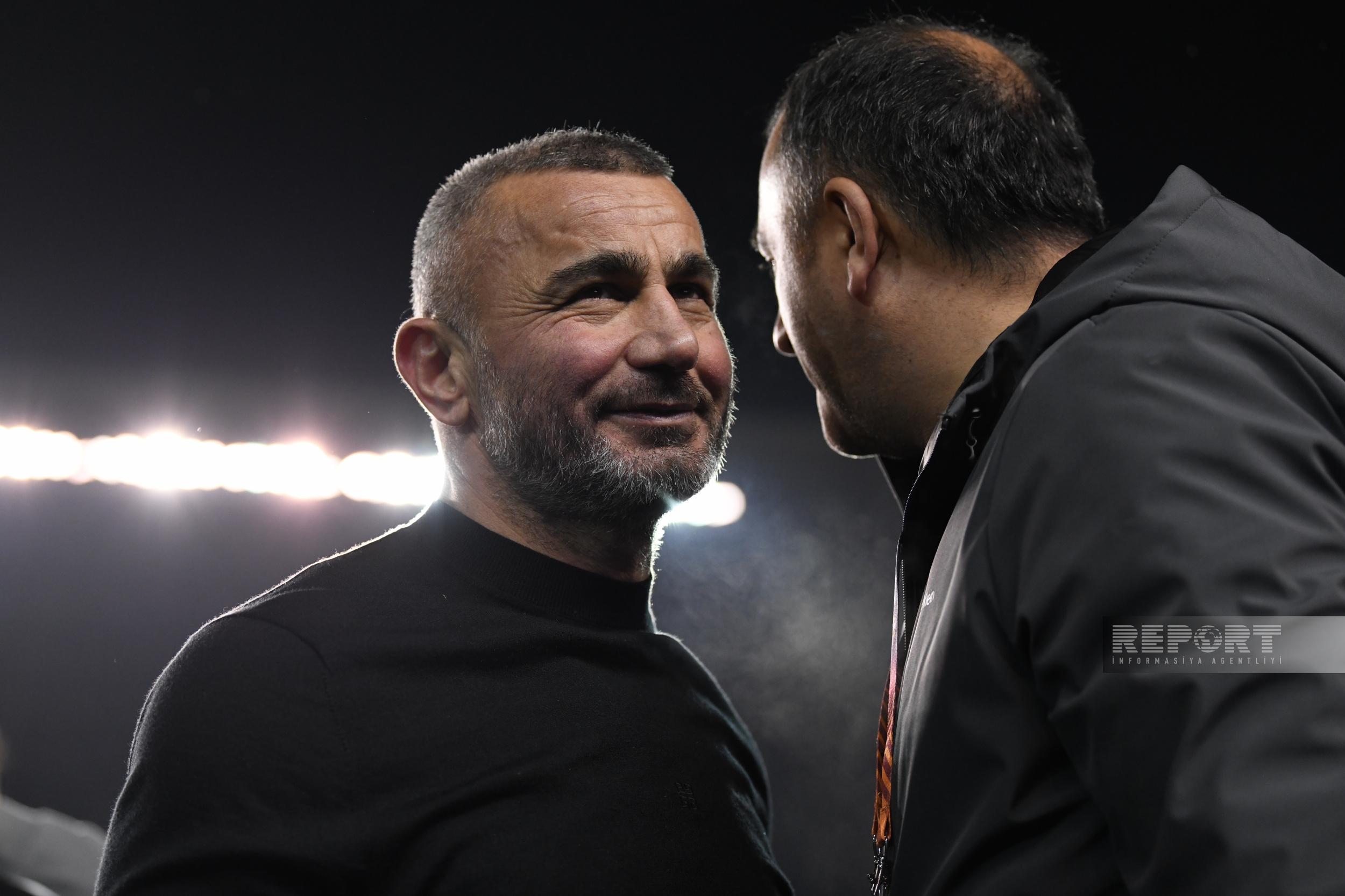 Qutudan "Bayer" çıxdı, Qurban Qurbanov püşkü qarşıladı