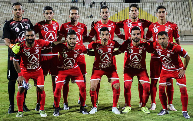 İranda Cənubi Azərbaycan klubuna hücum etdilər - 4 futbolçu xəstəxanalıq oldu