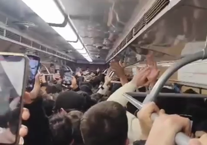"Qarabağ"a görə Bakı metrosunda elə anlar yaşandı ki… VİDEO