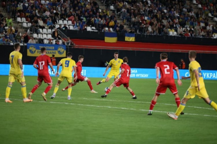 Ukraynanın Azərbaycanla oyun üçün heyətində ONLAR VAR