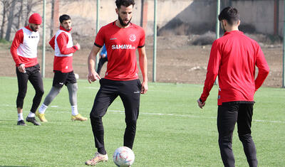 “Araz-Naxçıvan” 1 saat Gəncədə qaldı -