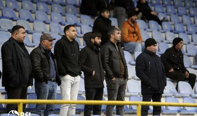 1200 manatlıq hücumçu, qapıçı təpiyi və o qol…