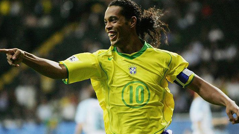 Futbol tarixinin ən yaxşı 10 braziliyalı oyunçusununun siyahısı