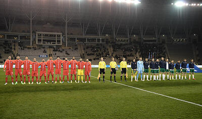 Milli futbolçuların "salam-sağ ol"u -