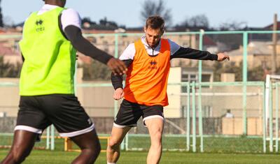 "Neftçi" 2 futbolçusundan pis xəbər aldı -