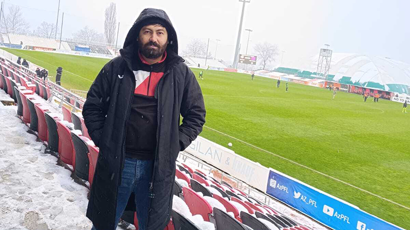 "Çox çətin vəziyyətdəyik, aldığımız futbolçular yaxşı çıxmadı"