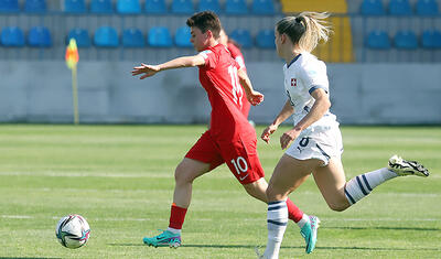 Avropa futbolunun gözəli Bakıda - "50" üçün