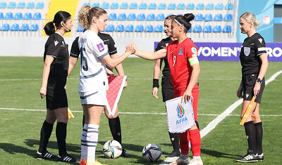 Avropa futbolunun gözəli Bakıda - "50" üçün
