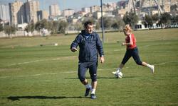 https://www.sportinfo.az/idman_xeberleri/qadin_futbolu/195917.html