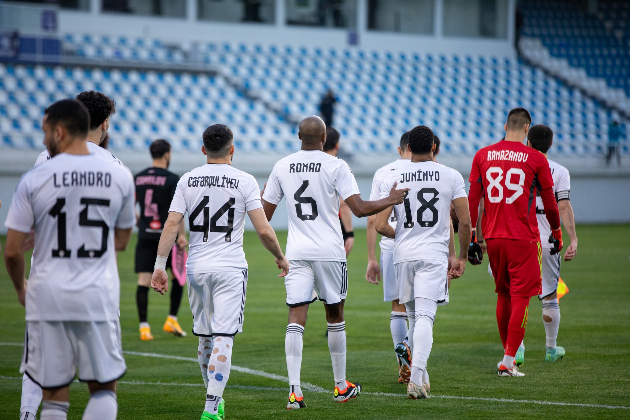 "Qarabağ"ı yayda tərk edəcək futbolçular - Qurban Qurbanovu düşündürən qayğılar