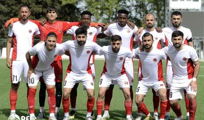 İcra başçısı stadiona sonra gəldi, baxımlı qolları izlədi –
